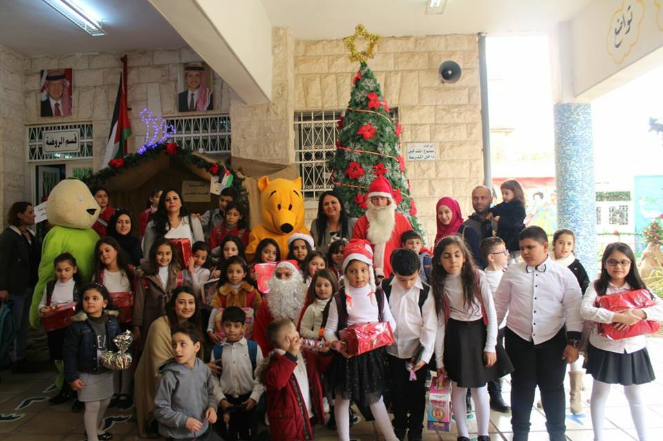 Santa Claus brought presents for the children.